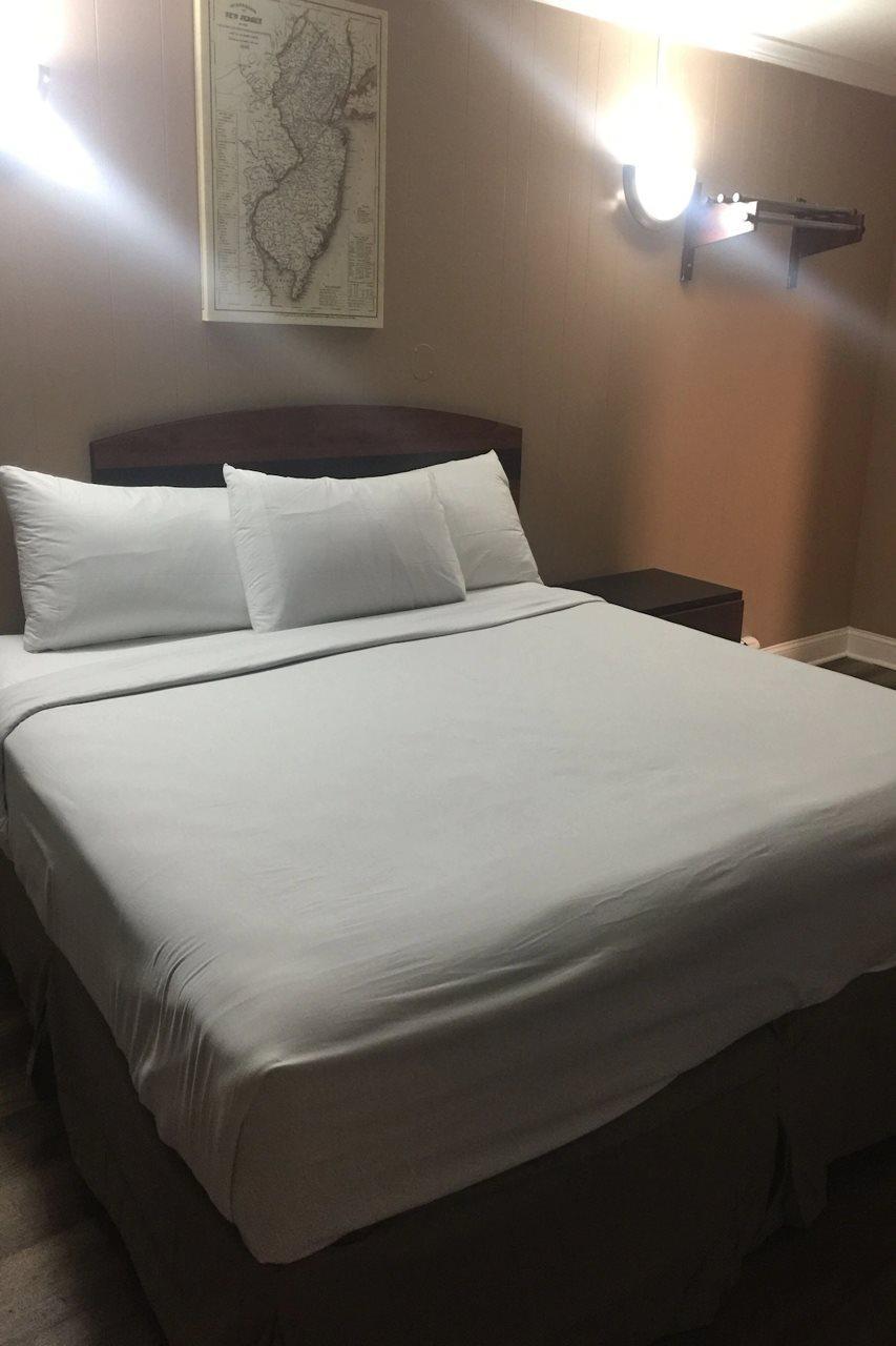 Americas Best Value Inn Avenel Woodbridge Exterior foto